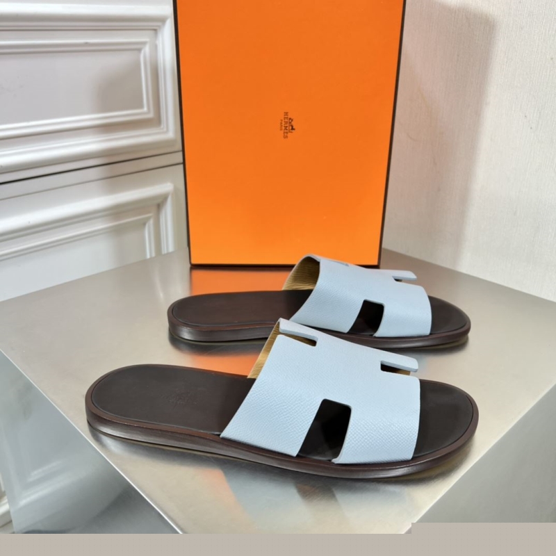 H**mes slippers